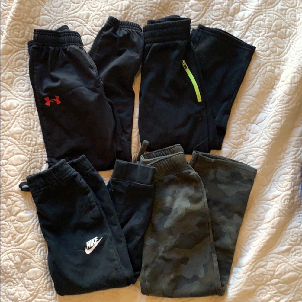 Lot of boys Sz 5/6 & small clothes